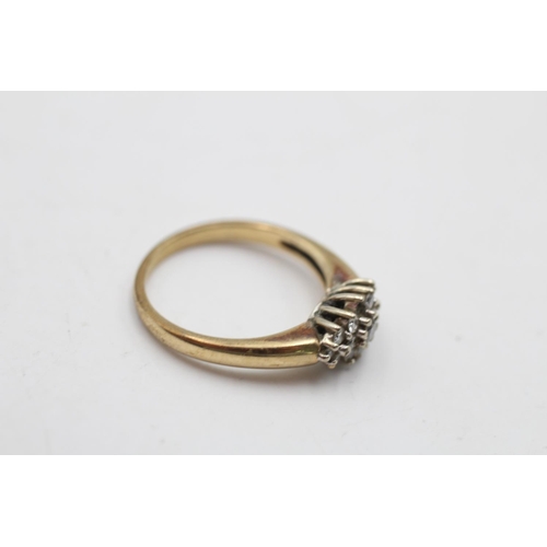 113 - A 9ct gold diamond dress ring, size N - approx. gross weight 3 grams