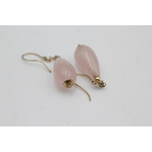 125 - A pair of 9ct gold rose quartz drop earrings - approx. gross weight 3.4 grams