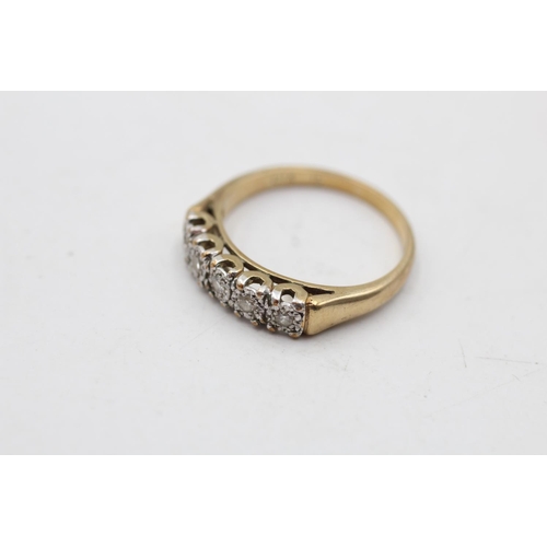 165 - A 9ct gold diamond five stone ring, size P½ - approx. gross weight 2.8 grams