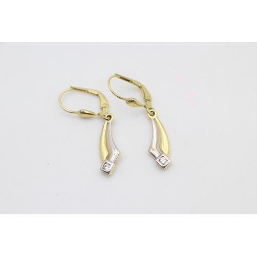 20 - A pair of 9ct gold gemstone drop earrings - approx. gross weight 1.8 grams