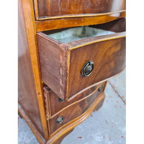 1023 - A Regency style mahogany serpentine chest of four drawers - approx. 75cm high x 45cm wide x 37cm dee... 