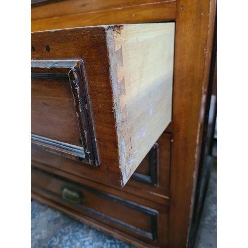 1140 - An Edwardian mahogany vanity/dressing chest with four drawers - approx. 135cm high x 70cm wide x 50c... 