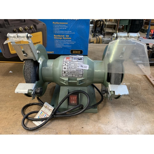 1547 - A TUV MD125C 240v bench grinder