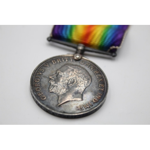 290 - A WWI medal pair with original ribbons presented to 120724 GNR. J.Rutherford R.A.