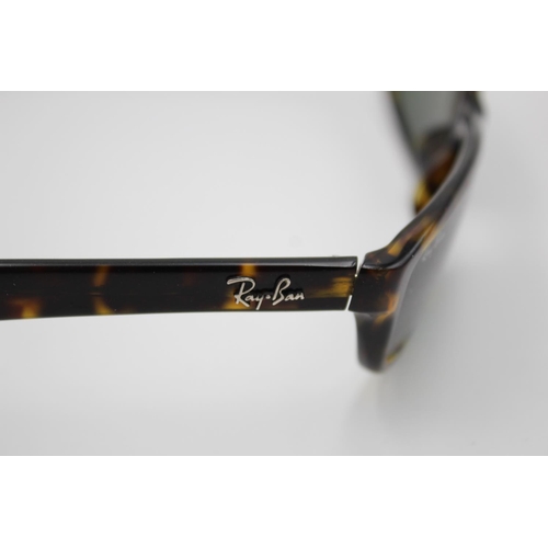 314 - A pair of Ray-Ban thick framed tortoiseshell effect sunglasses with case