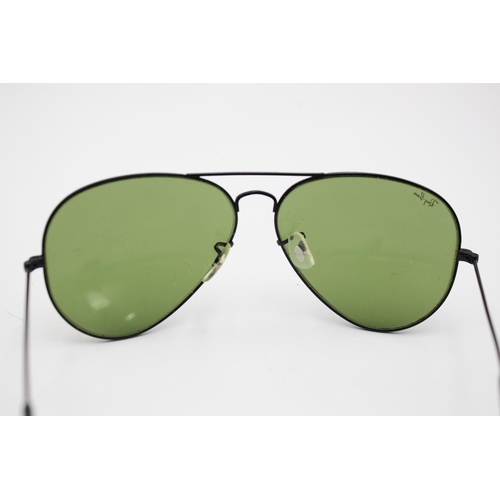 316 - A pair of vintage Bausch & Lomb Ray-Ban black framed aviator sunglasses with case