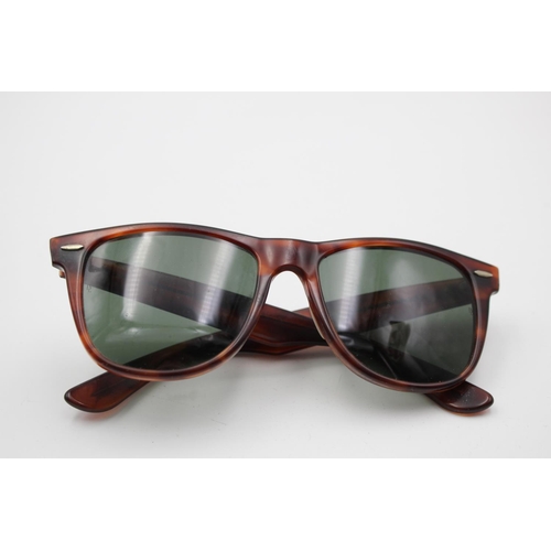 318 - A pair of vintage Bausch & Lomb Wayfarer II tortoiseshell effect framed sunglasses