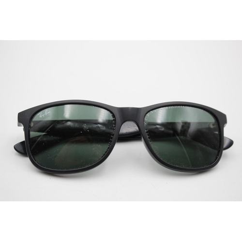 323 - A pair of Ray-Ban black framed Andy sunglasses with case