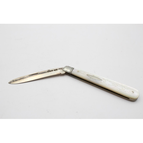 377 - Two antique hallmarked .925 sterling silver knives with mother of pearl handles - approx. gross weig... 