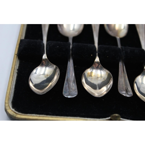 381 - Six cased Art Deco Viners Ltd. hallmarked Sheffield silver teaspoons, dated 1934 - approx. gross wei... 