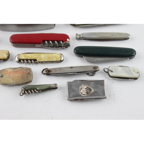 404 - Sixteen assorted pocket knives/tools to include Swiss army, multi-tool etc.