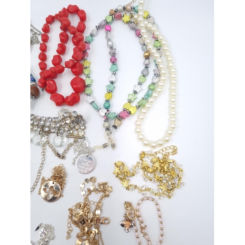 238 - Twenty assorted fashion necklaces