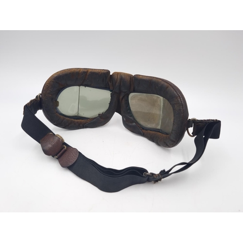 293 - A pair of WWII RAF Mk. VIII flying goggles