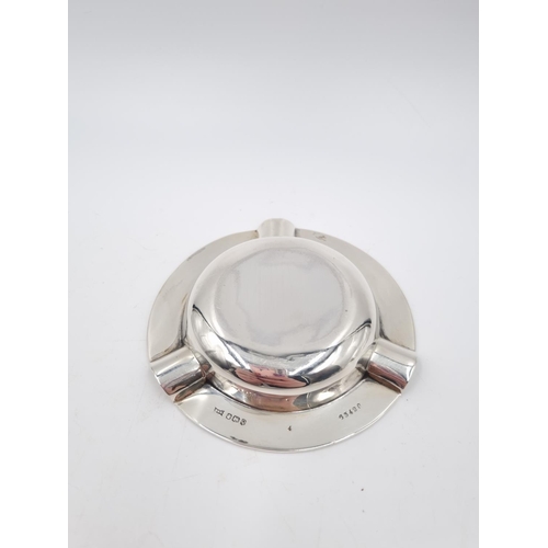 338 - A hallmarked sterling silver ashtray by Walker & Hall, dated 1958 - approx. gross weight 51.7 grams ... 