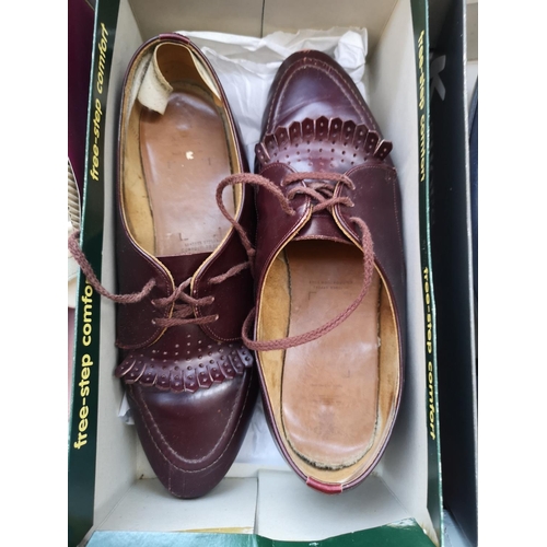 1710 - A large collection of assorted boxed shoes to include Gabor leather boots, Marks & Spencers size 9 l... 