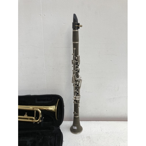 1388 - Two musical instruments, one cased Jupiter ITR-300 student trumpet and one Windsor student clarinet ... 