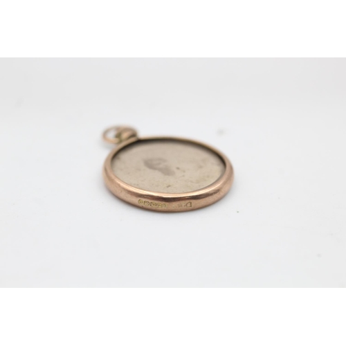 122 - A hallmarked Birmingham 9ct gold antique double sided photo pendant, dated 1854 - approx. gross weig... 