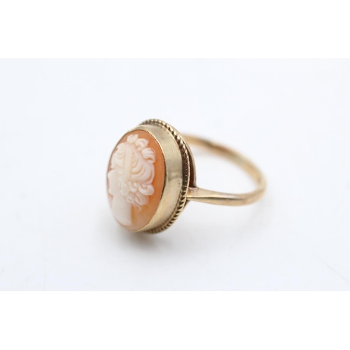 39 - A hallmarked Birmingham 9ct gold carved shell cameo ring, size P - approx. gross weight 3.7 grams