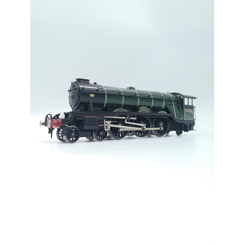 548 - A boxed Bassett-Lowke BL9902751 Humorist A3 Pacific Class Loco Limited Edition No. 275 O gauge model... 