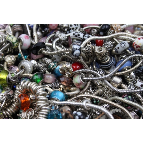 34 - Forty fashion charm bracelets