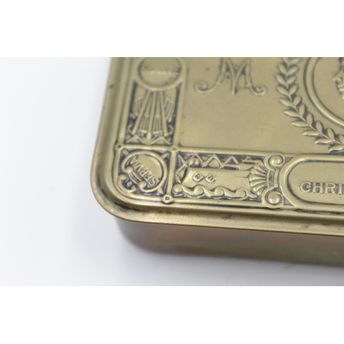 96 - An antique WWI brass Princess Mary Christmas tin with 1914 Christmas card -  approx. 13cm x 8.5cm