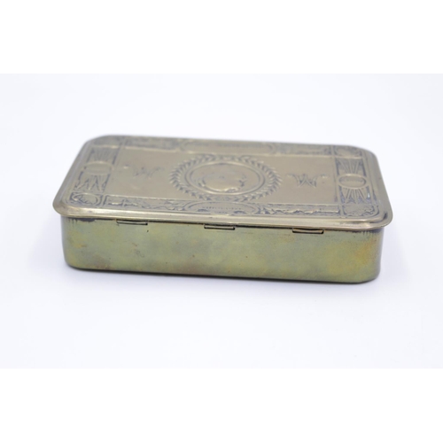 96 - An antique WWI brass Princess Mary Christmas tin with 1914 Christmas card -  approx. 13cm x 8.5cm