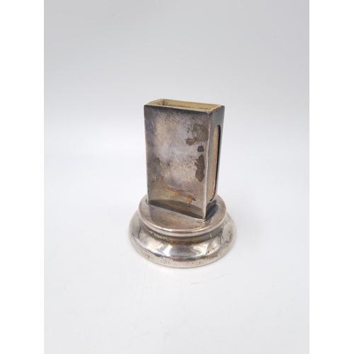 153 - An Edwardian hallmarked Birmingham silver weighted matchbox holder, dated 1910 - approx. 8cm high x ... 