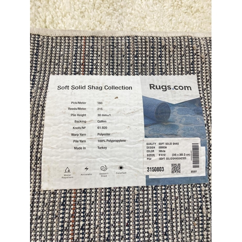 1107 - A Rugs.com Soft Solid Shag Collection rug - approx. 305cm x 245cm