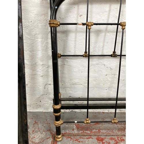 189 - A Victorian wrought iron single bed frame