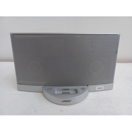 330 - A Bose SoundDock Series II digital music system comprising iPod dock and 3.5mm audio input.