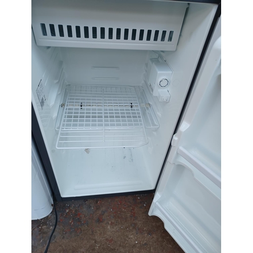 454 - A Daewoo FR-153SL 48cm under counter fridge