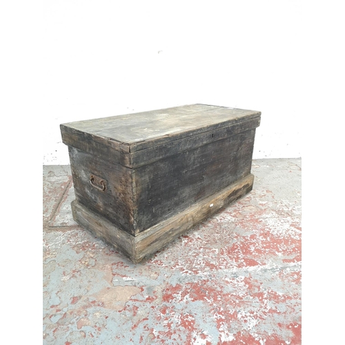 138 - A Victorian pine blanket box - approx. 50cm high x 93cm wide x 46cm deep