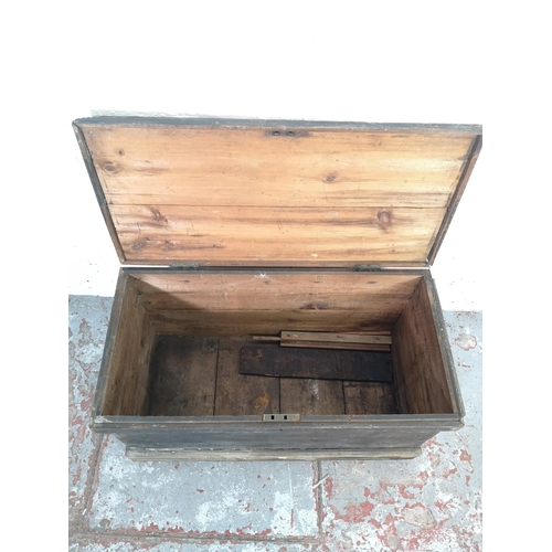 138 - A Victorian pine blanket box - approx. 50cm high x 93cm wide x 46cm deep