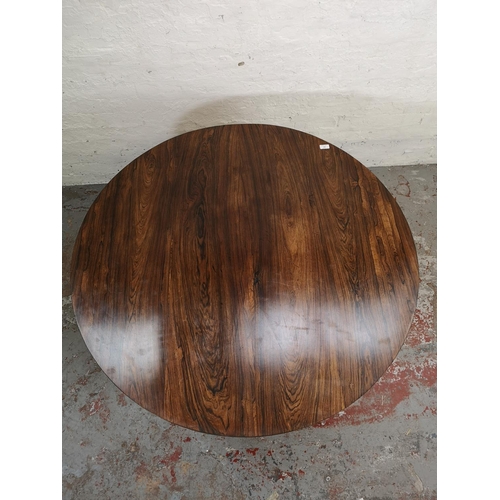 166 - A William IV rosewood circular tilt top pedestal breakfast table - approx. 74cm high x 120cm diamete... 