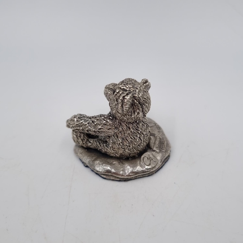 1025 - A 1994 Country Artists sterling silver filled bear ornament - approx. 3.5cm high and gross weight 27... 