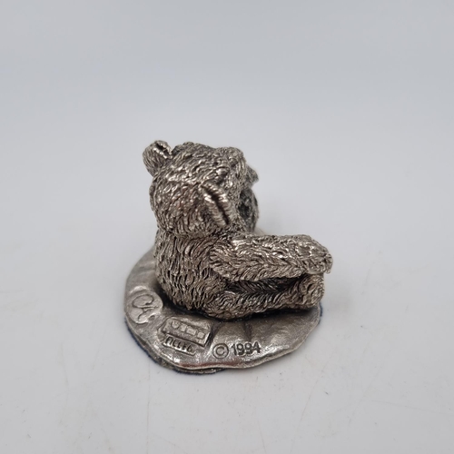 1025 - A 1994 Country Artists sterling silver filled bear ornament - approx. 3.5cm high and gross weight 27... 