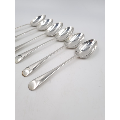 1044 - A set of six Edwardian hallmarked Sheffield silver teaspoons by J & J Maxfield Ltd, dated 1907 - app... 