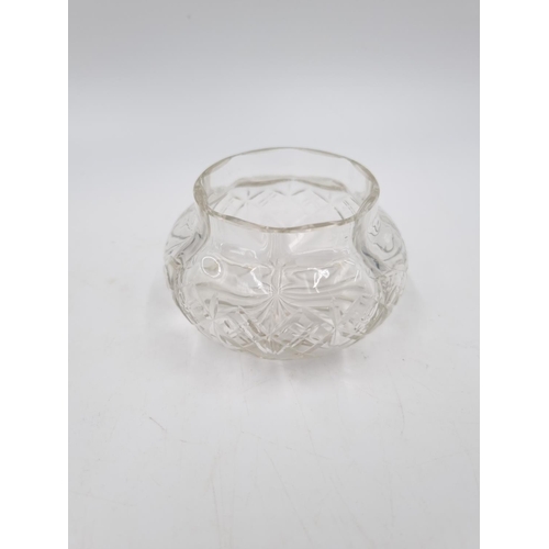 1051 - An Art Deco cut glass jar with hallmarked Birmingham silver and butterfly wing lid, dated 1927 - app... 