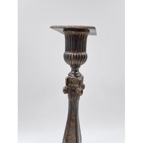 1063 - An Edwardian hallmarked Sheffield silver weighted candlestick by Fordham & Faulkner, dated 1902 - ap... 