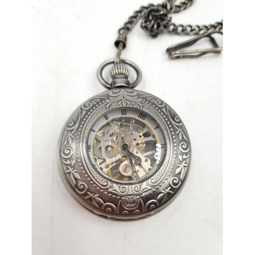 1089 - An antique style stainless steel men's pocket watch