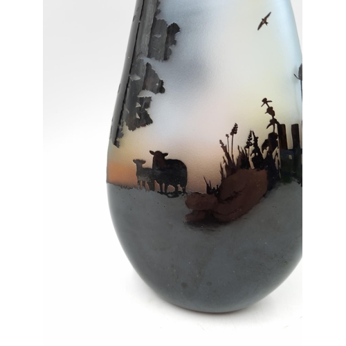 1120 - A signed Ed Burke studio glass vase depicting country and sheep scene - approx. 19cm high