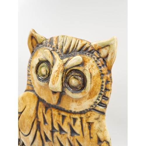 1134 - A Jan Beeny ceramic sculpture of an owl with impressed makers mark to base - approx. 36cm high