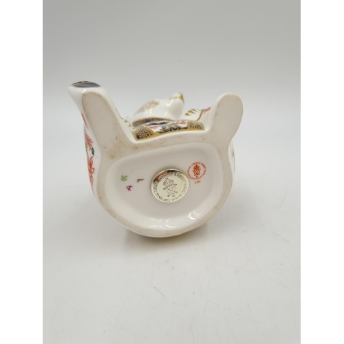 1157 - A Royal Crown Derby Honey Bear paperweight with silver stopper - approx. 10cm high