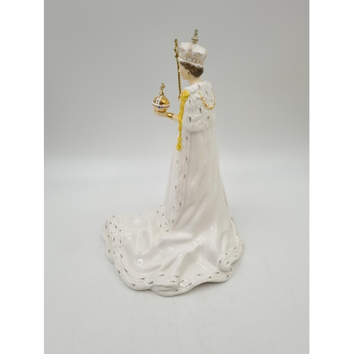 1162 - A Coalport figurine To Celebrate the Diamond Jubilee of Her Majesty Queen Elizabeth II 2012 - approx... 