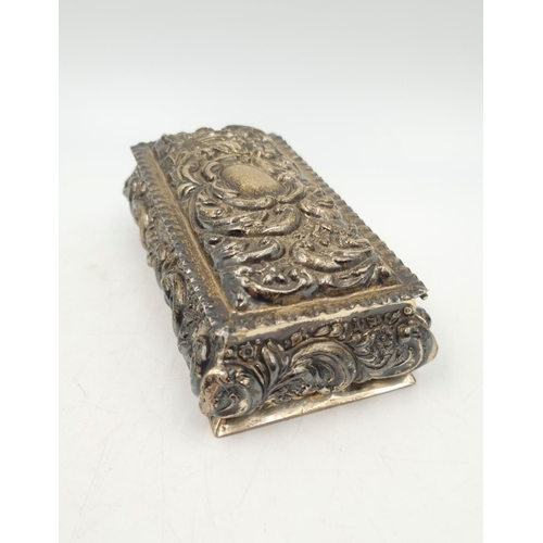 1003 - An Edwardian hallmarked Birmingham silver repousse lidded trinket box by Thomas Hayes, dated 1902 - ... 