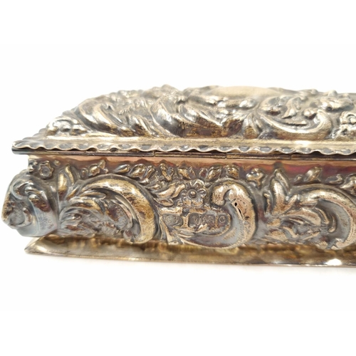 1003 - An Edwardian hallmarked Birmingham silver repousse lidded trinket box by Thomas Hayes, dated 1902 - ... 