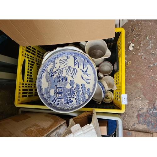 561 - Three boxes and two suitcases containing a large collection of assorted ceramics and glassware