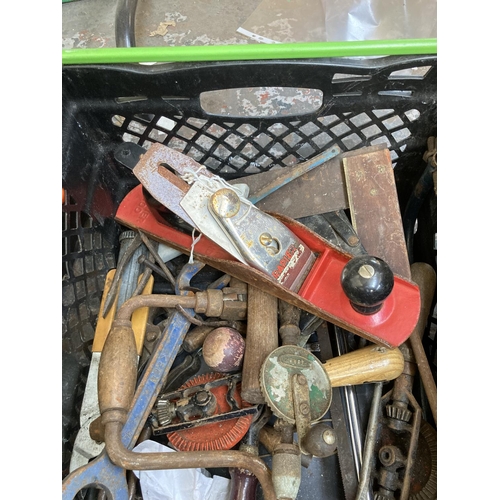 524 - A collection of assorted tools to include 210v sanders, hand saws, vintage tools, toolboxes etc.