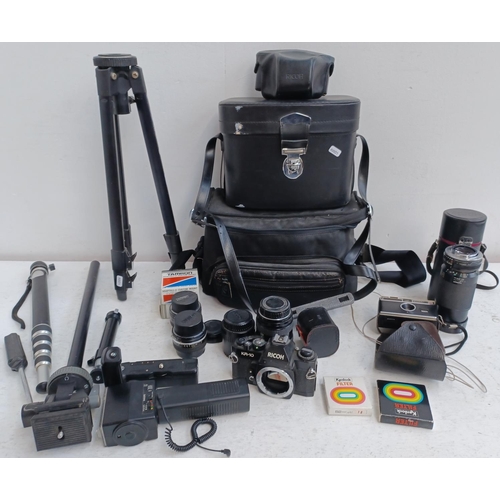 245 - A collection of camera equipment to include cased 1980s Ricoh KR-10 35mm SLR camera, Mitakon MC 1:3.... 