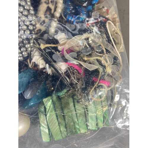 111 - A large collection of assorted costume jewellery - approx. 4.00kg